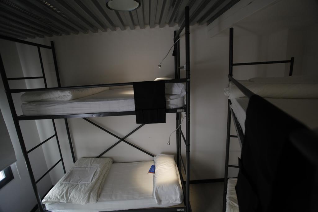 Traveller Box Hostel Sevilla Dış mekan fotoğraf